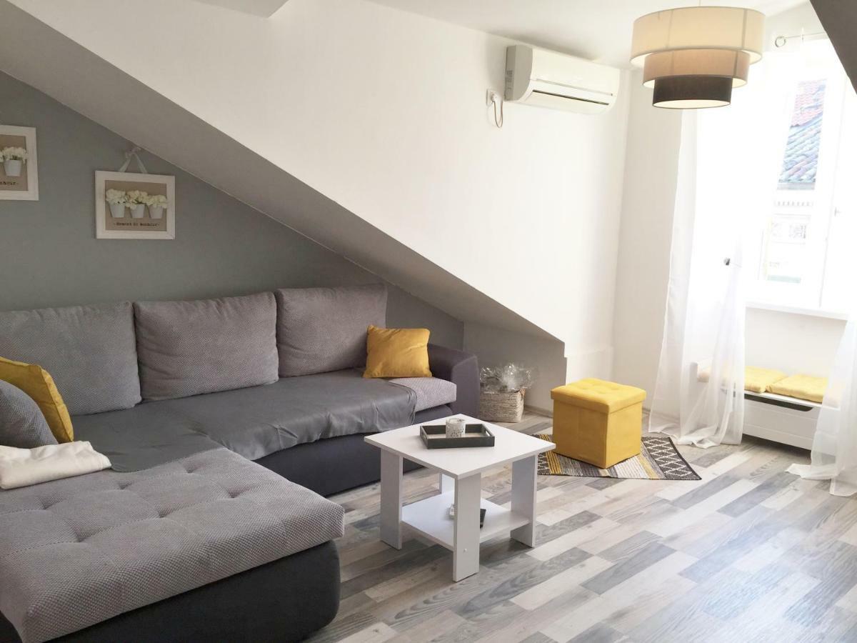Charming Rijeka City Center Apartment Renee Екстериор снимка